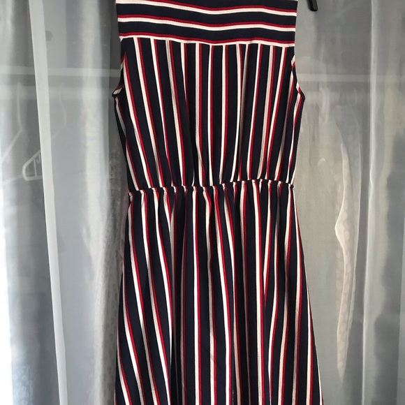 A-line dress - Picture 2 of 4